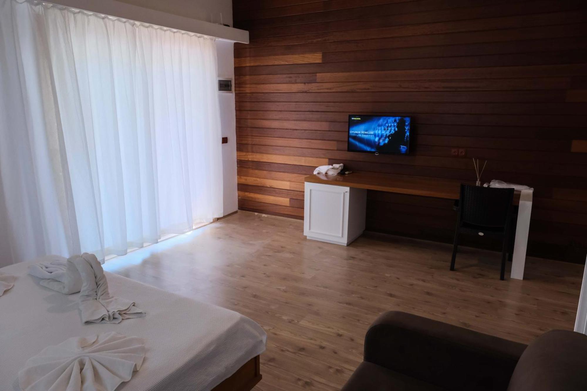 Apella Hotel Çıralı エクステリア 写真