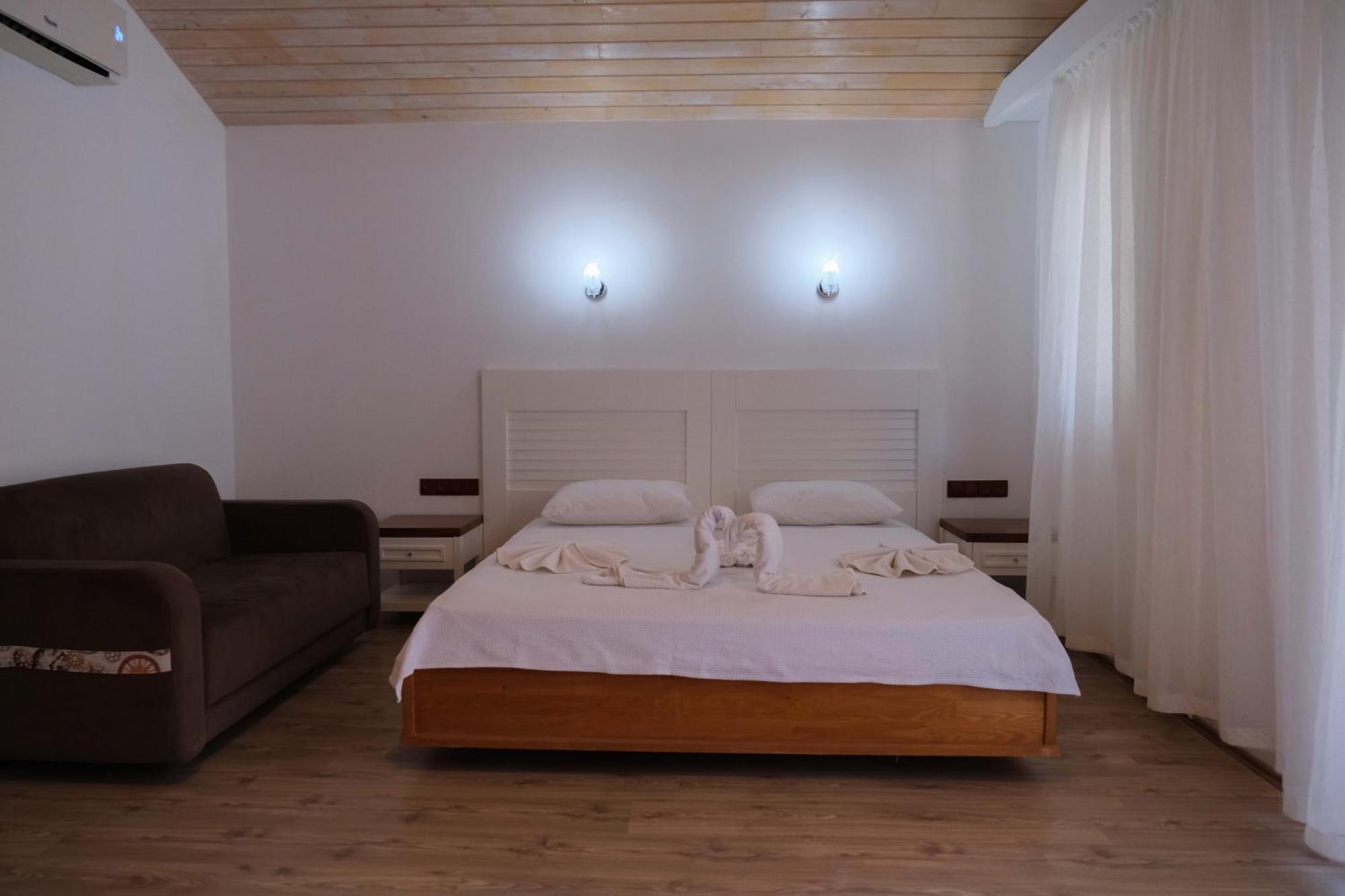 Apella Hotel Çıralı エクステリア 写真