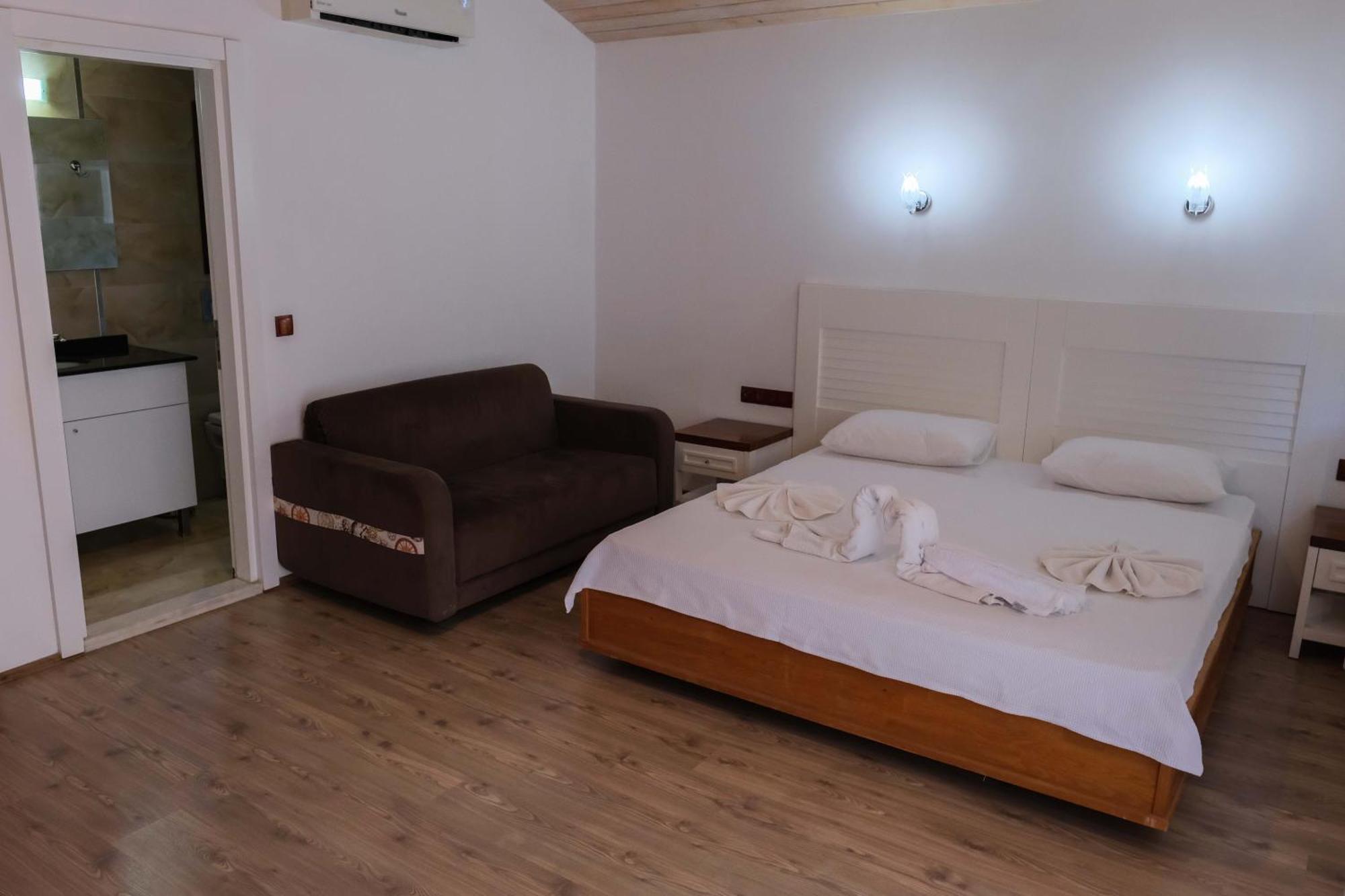 Apella Hotel Çıralı エクステリア 写真