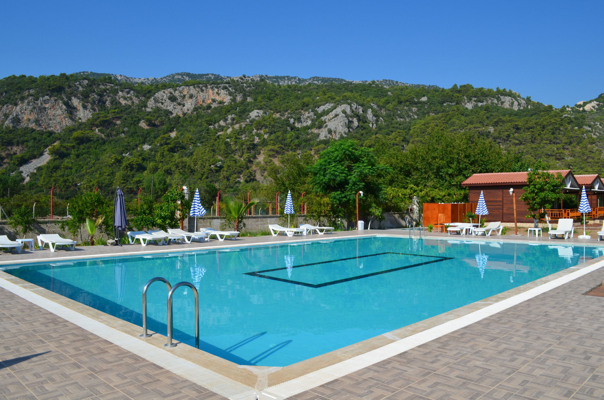 Apella Hotel Çıralı エクステリア 写真